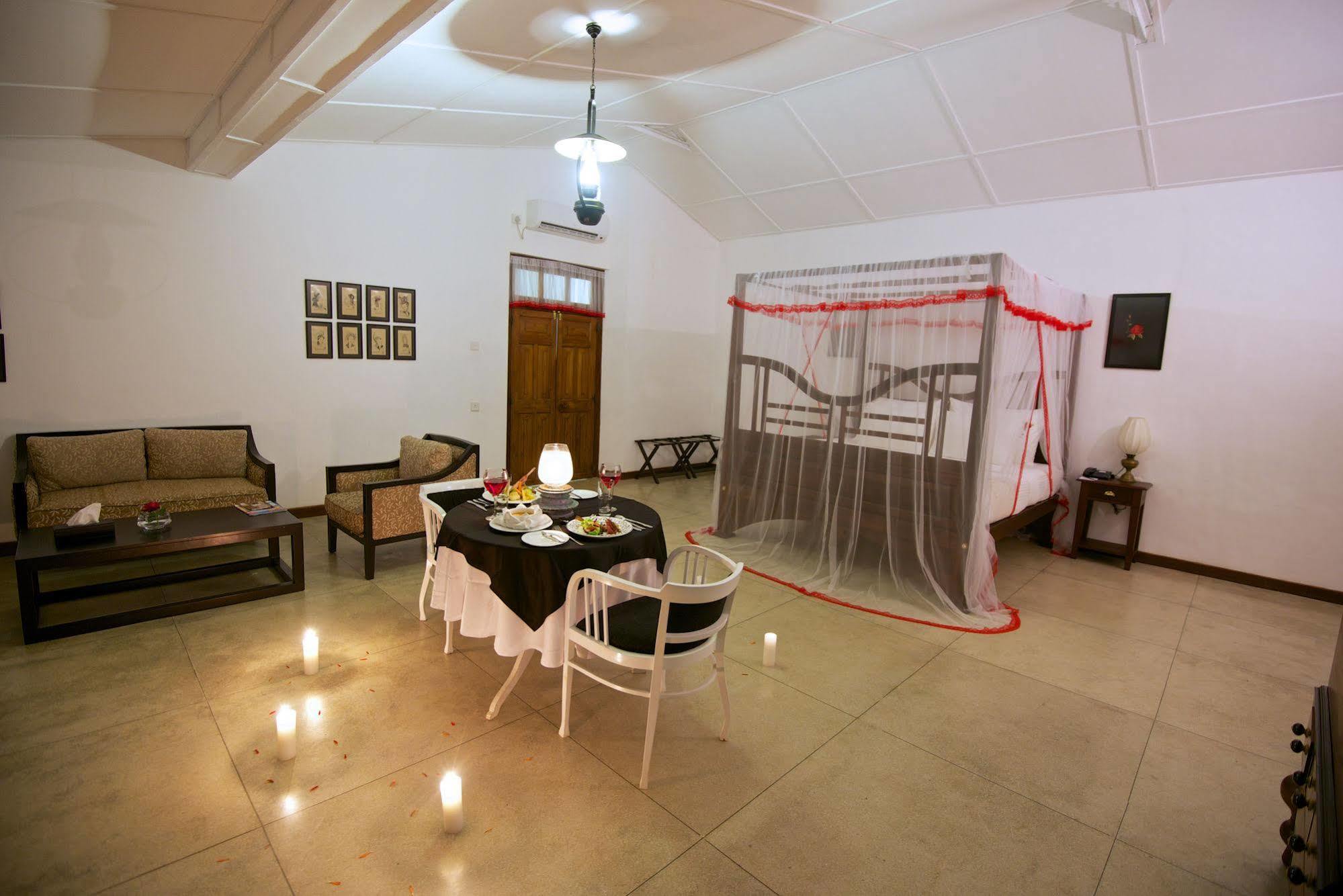 Mountbatten Bungalow- Thema Collection Kandy Buitenkant foto