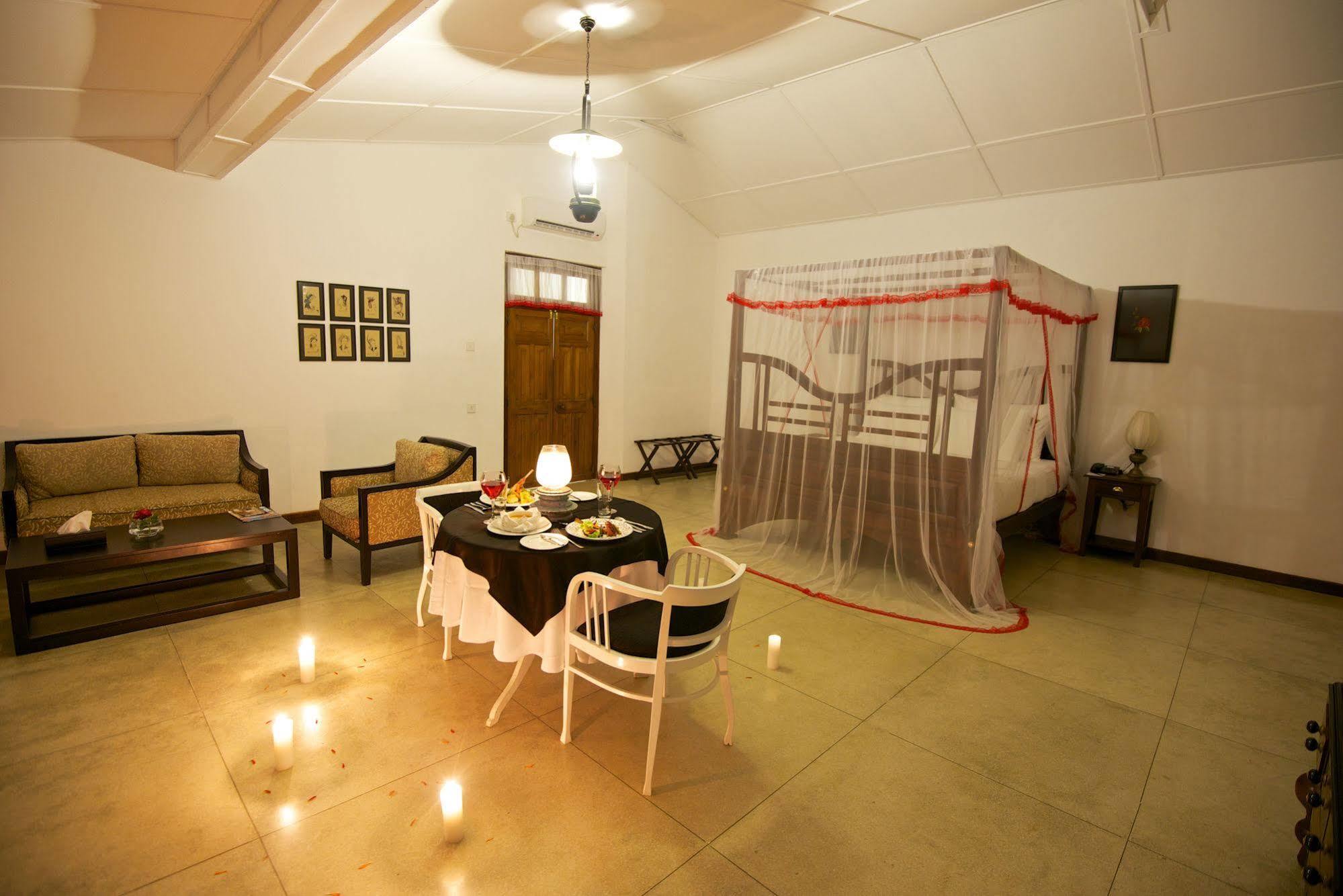 Mountbatten Bungalow- Thema Collection Kandy Buitenkant foto
